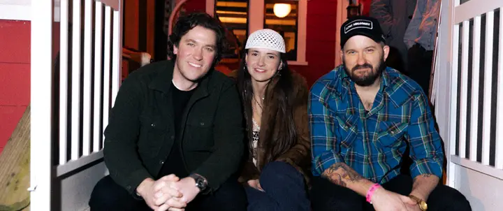 Emma Ogier Inks With Lost Highway Records — image 1 of 2