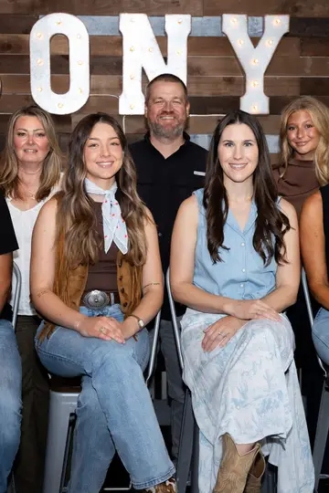 Tyla Rodrigues Inks With Sony Music Publishing Nashville — image 1 of 2
