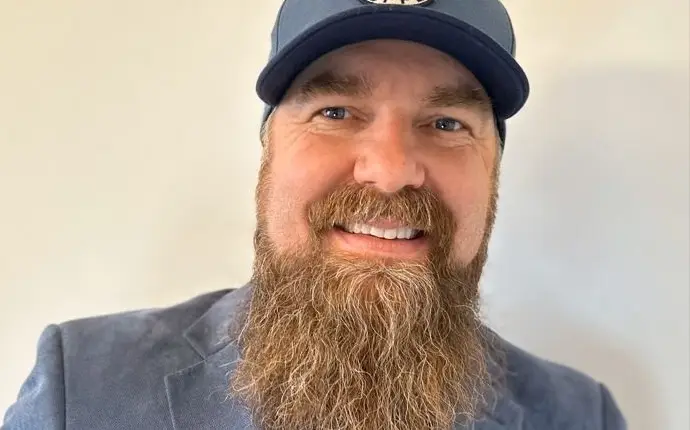 Todd Thomas Rises To VP, Promotion At Curb Records — image 1 of 2